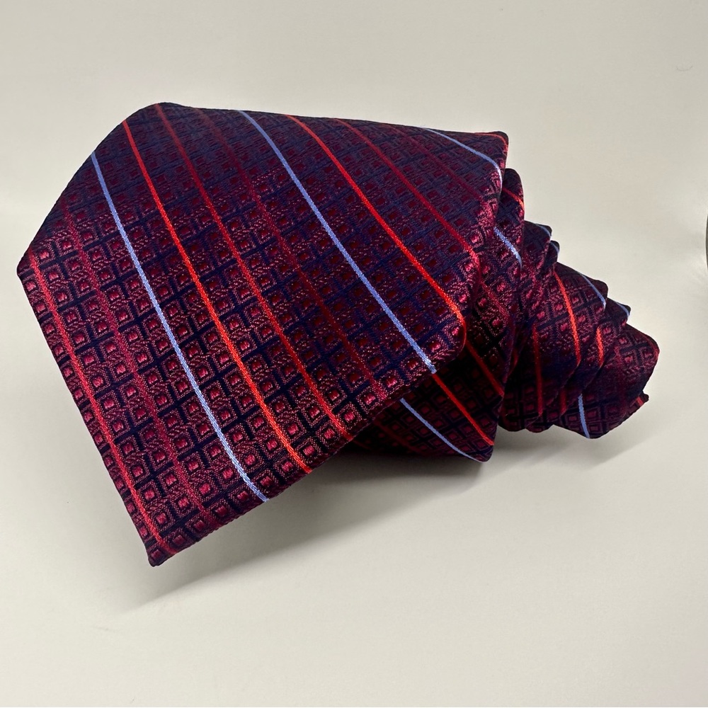 Classic ENRO heavy silk tie, 4”x60” red plaid textured stripe blue iridescent